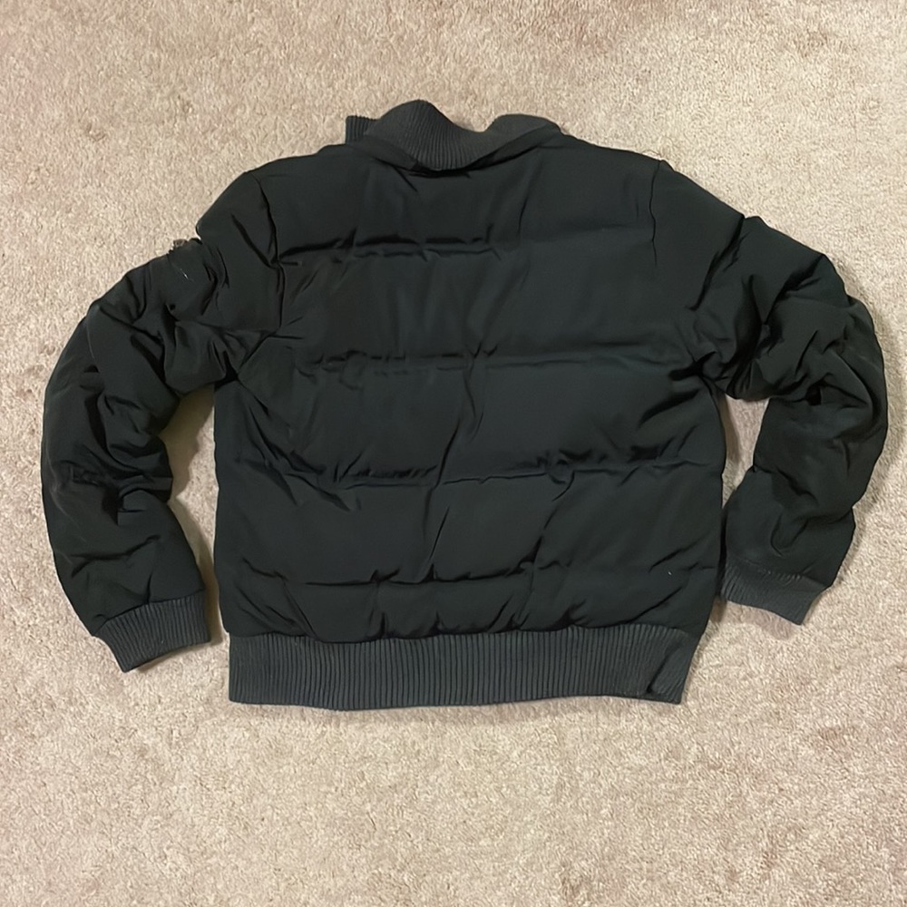 Winter Puff Jacket. Barely Worn. Missing Zip On H… - image 4